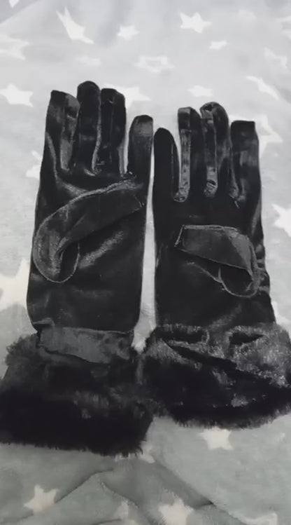 Women’s Winter Velvet Gloves with Fur Cuff